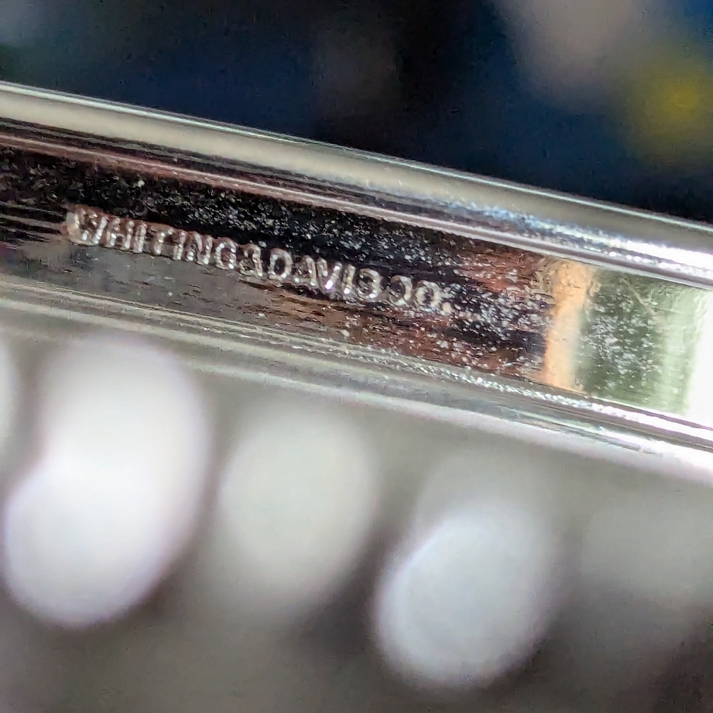 Vintage Mid Century Whiting & Davis Etched Bangle - Picture 6 of 7